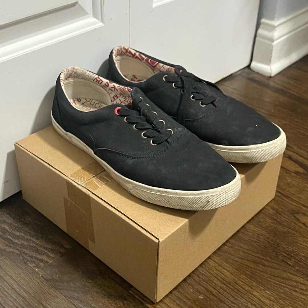 Men's bucketfeet Black Basic Leather Lace Up Casual Sneakers (Size US 11)